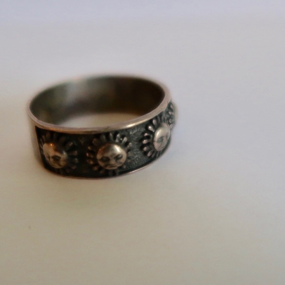 Handmade Thick Sterling Silver Sun Ring - Picture 2 of 3